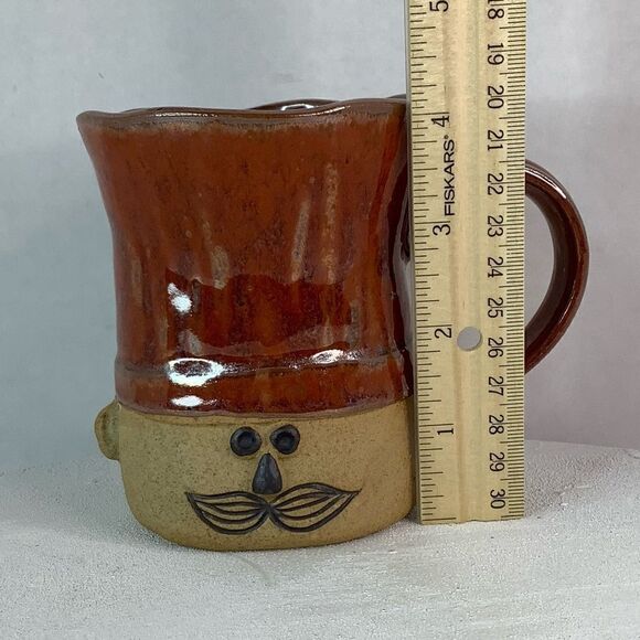 Takahashi Le Chef Pottery Chefs Hat Mug Hand Painted Stoneware Set of Two Brown - Picture 9 of 11